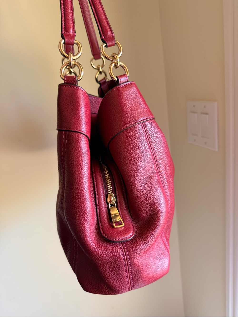 Coach Lexy Pebbled Leather Shoulder Bag in Wine Red with Gold Hardware - Picture 4 of 13